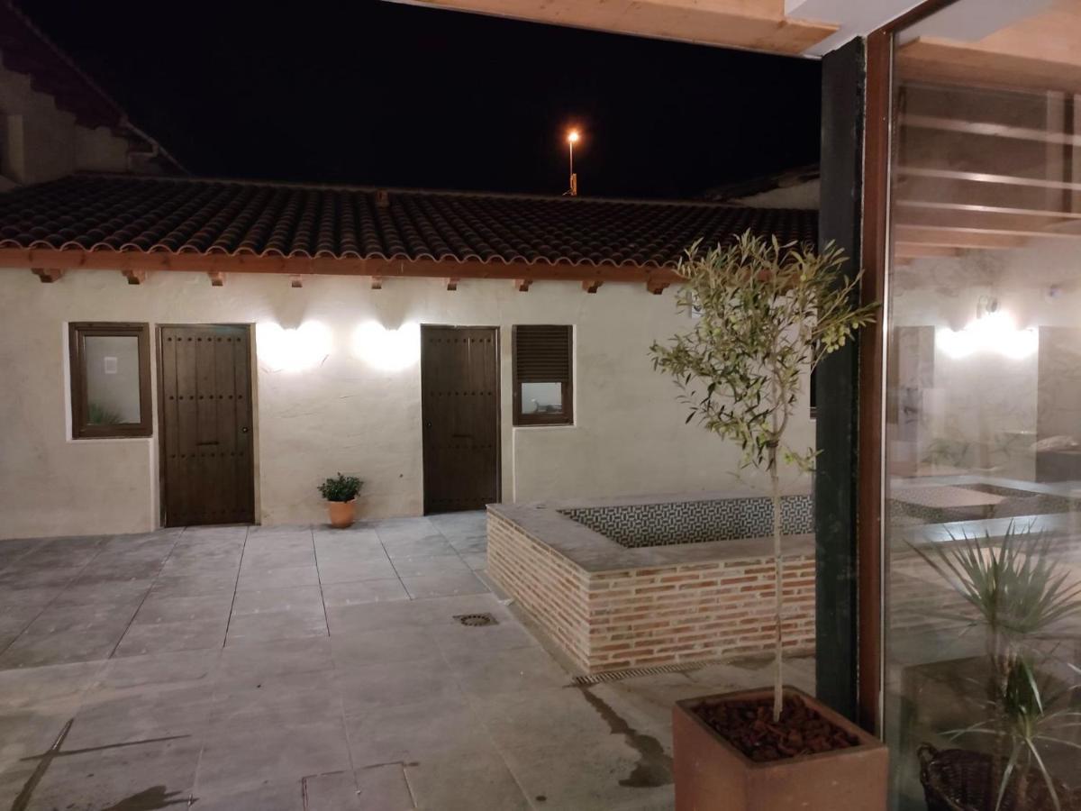 Domus Oncinae Vandrarhem Oncina de la Valdoncina Exteriör bild
